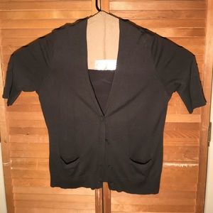 New York and company sweater with pockets